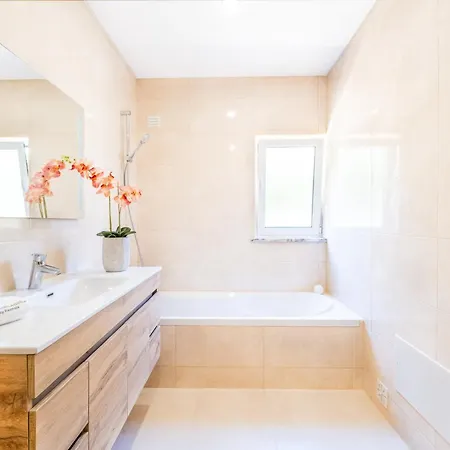 Vida Holiday home *